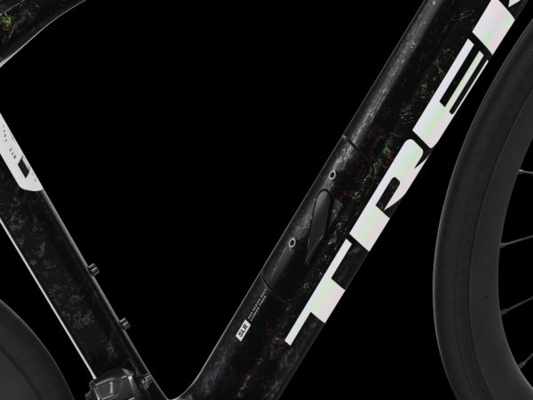 Trek Domane SLR 7 Gen 4 – Image 5