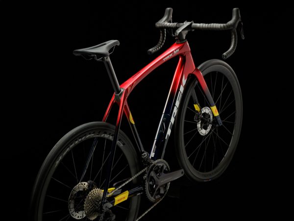 Trek Domane SLR 7 Gen 4 – Image 2